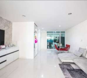 ขายทาวน์โฮม 4.5 ชั้น ปรัชญบิชโฮม อ่อนนุช สุวรรณภูมิ fully furnished