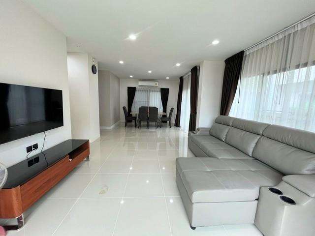 POR2960 ให้เช่า บ้านเดี่ยว 2 ชั้น โครงการ เศรษฐสิริ กรุงเทพกรีฑาโครงการ 1 ใกล้นานาชาติไบรตัน 53 ตรว. 3 ห้องนอน ถนนกรุงเทพกรีฑา เขตสะพานสูง