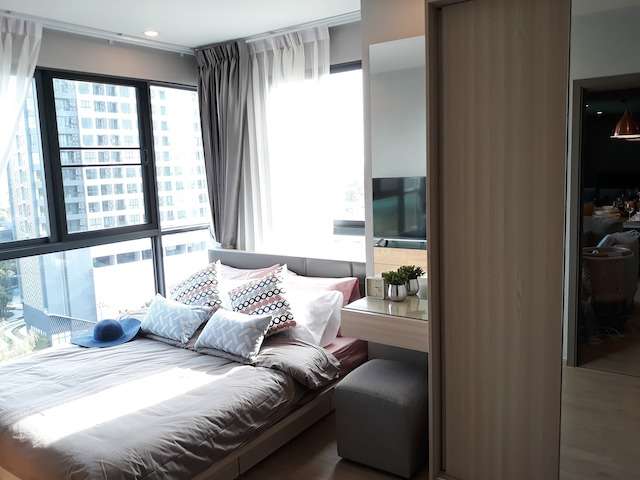 Ideo O2 spacious nice convenient 10th floor BTS Bang Na