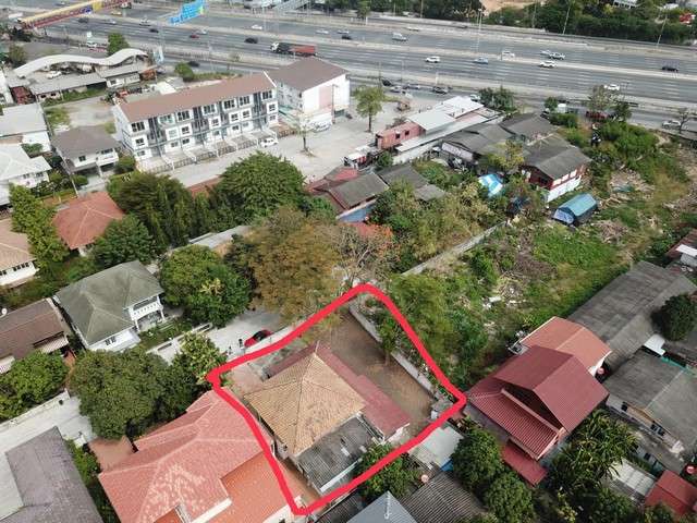 ขายที่ดินพร้อมบ้านเนื้อที่ 152 ตรว ซอยรามคำแหง 118 ใกล้โรงเรียนนานาชาติ Ascot นานาชาติ Wellington รถไฟฟ้าปากซอย ที่แปลงสวยอยู่สุดซอยสงบ