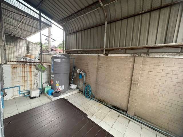 ขายทาวน์เฮ้าส์​บ้านกลางเมือง​ หลังมุม​ 3ชั้น​ 20.5​ตร.วา  ประดิษฐ์มนูธรรม19​  ตกแต่งพร้อมเข้าอยู่​   ZY144