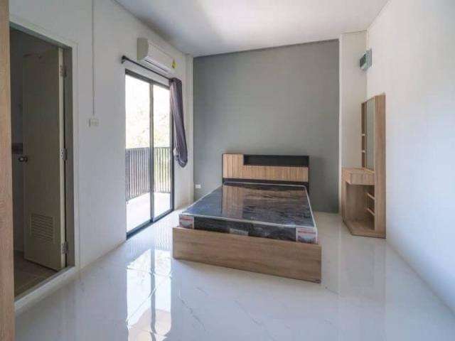 รหัสทรัพย์ R2767 ขาย ตึกอพาร์ทเม้นท์ 5ชั้น ซอย นาคนิวาส ลาดพร้าว 71 ใกล้รถไฟฟ้า ผู้เช่าเต็มตลอด อายุตึก 5 ปี