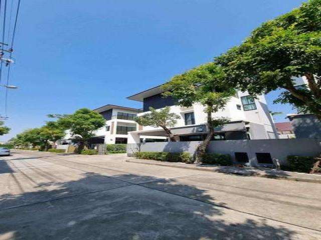HR 5716 ให้เช่าและขายบ้านเดี่ยว 3 ชั้น โครงการบ้านลุมพินี สวนหลวง ร.9 ใกล้สวนหลวงร.9