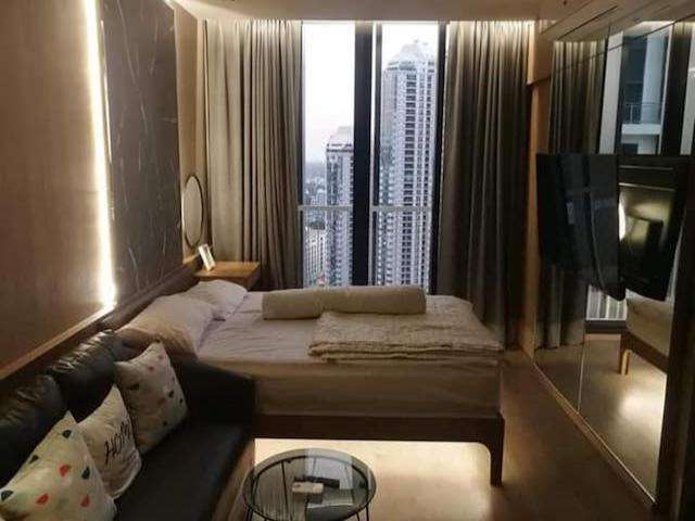 Park 24, peaceful livable safe 26th floor BTS Phrom Phong