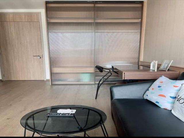 Park 24, peaceful livable safe 26th floor BTS Phrom Phong