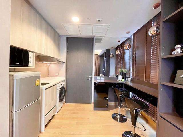 The Lumpini 24 safe beautiful view livable 21st floor BTS Phrom Phong