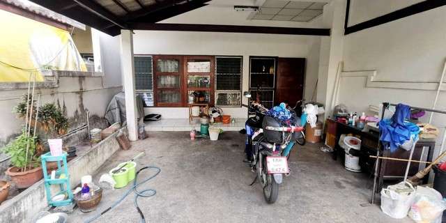 ขายด่วน อุบลชาติ 2 ซ.ไทรม้า ถ.รัตนาธิเบศร์ ต.บางรักน้อย อ.เมือง จ.นนทบุรี