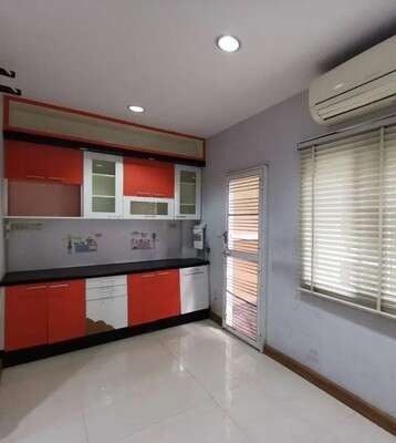 WW180N ขายทาวน์โฮม 3 ชั้น หมู่บ้าน ซื่อตรง แกรนด์โฮม เกษตร-รัชโยธิน ถนน เสนานิคม1 ซ.11