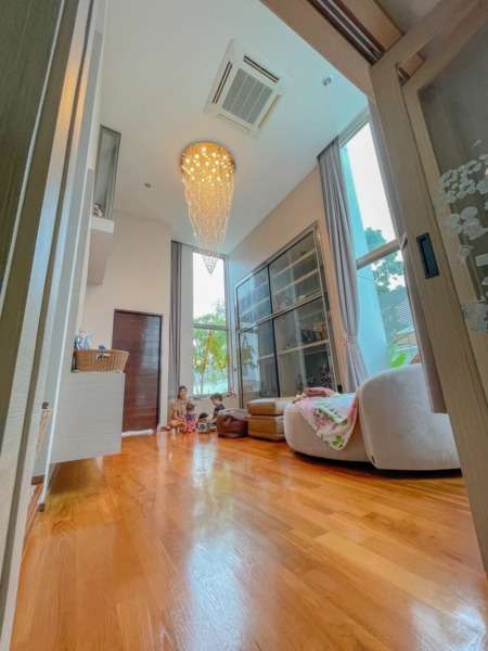 WW232N ขายบ้านเดี่ยว 3 ชั้นหลังมุม ระดับ Luxury โครงการ Nirvana Beyond ถนนคลองลำเจียก ใกล้บุญถาวร
