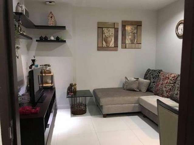 รหัส MIL097ขาย  Daimond Ratchada ห้องขนาด32.2 ตรม. แบบ 1 ห้องนอน 1 ห้องน้ำ ชั้น 5