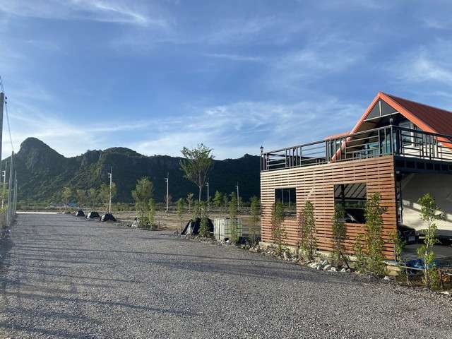 บ้านพักตากอากาศ+ที่ดิน1ไร่ คุ้มเกินคุ้ม แปลงงามท่ามกลางหุบเขา ใกล้ทะเล และใกล้หลายหาดพิกัด.คุ้งตะโหนด อ.กุยบุรี