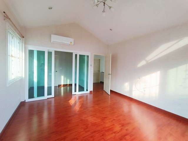 ขายบ้านพร้อมที่ดิน  60 ตรว. หมู่บ้านศุภาลัยการ์เดนวิว  แขวงศาลากลาง นนทบุรี