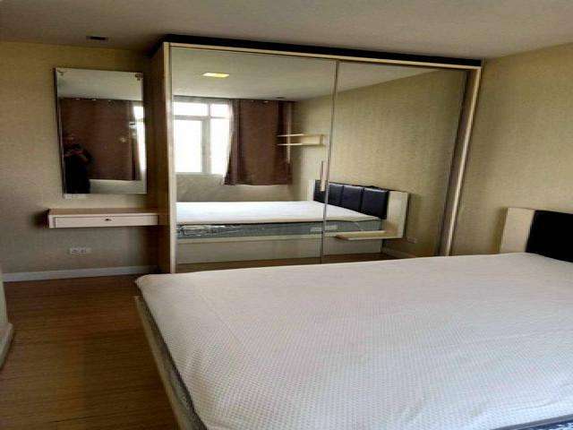 ขายคอนโด ห้องใหญ่ ราคาถูก บนถนนศรีวรา ทาวน์อินทาวน์ ทำเลใจกลางเมืองJ.W. Boulevard Srivara condominium