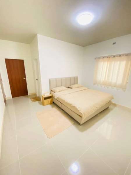 บ้านสร้างใหม่ หลังใหญ่พร้อมอยู่ พิกัดบ่อวิน เขาขยาย