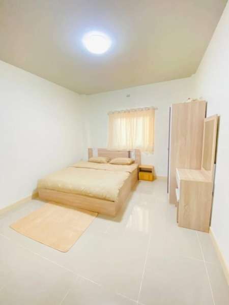 บ้านสร้างใหม่ หลังใหญ่พร้อมอยู่ พิกัดบ่อวิน เขาขยาย
