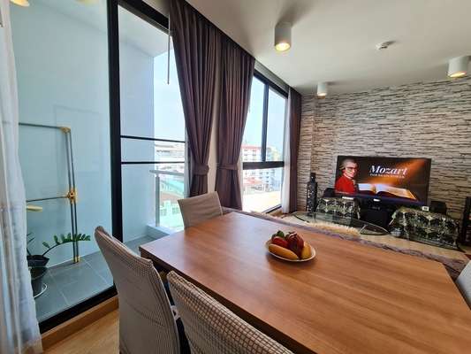 ขายด่วนชาโตว์ อินทาวน์ รัชดา 10 (chateau in town ratchada 10)