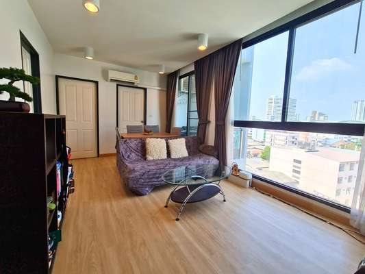 ขายด่วนชาโตว์ อินทาวน์ รัชดา 10 (chateau in town ratchada 10)