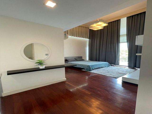 ให้เช่าทาวน์โฮม 3.5 ชั้น The Landmark Residence รัชดา-ลาดพร้าว ติดกับ MRT สถานีลาดพร้าว