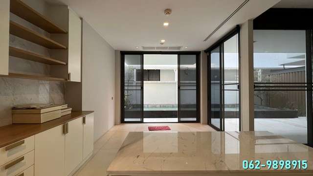 ขายบ้านเดี่ยวหรู Luxury 3 ชั้น The Honor (ดิ ออเนอร์) ใน ซ.ลาดพร้าว 81 เนื้อที่ 65 ตรว.