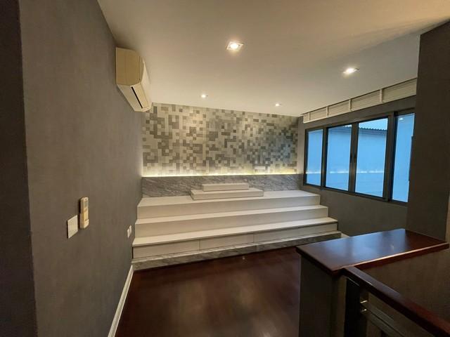 House for rent ขายบ้านเดี่ยว3ชั้นโครงการนาราสิริโทเพียรี่ บ้านหลังมุม หันหน้าทิศเหนือ ใกล้ทางด่วนรามอินทรา-อาจณรงค์