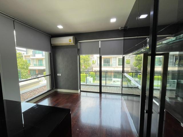 House for rent ขายบ้านเดี่ยว3ชั้นโครงการนาราสิริโทเพียรี่ บ้านหลังมุม หันหน้าทิศเหนือ ใกล้ทางด่วนรามอินทรา-อาจณรงค์