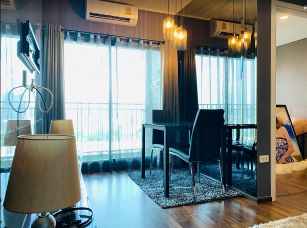 ขายคอนโด ยู ดีไลท์ รัชวิภา (ห้อง studio +walkin closet) ชั้น19 1ห้องนอน 1ห้องน้ำ 1ห้องครัว build-in ทั้งห้อง พร้อมเฟอร์นิเจอร์ โทร 089-1282675 ขายด่วนๆ