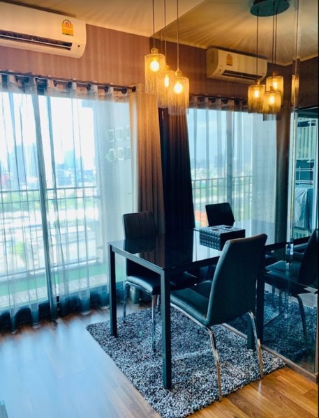 ขายคอนโด ยู ดีไลท์ รัชวิภา (ห้อง studio +walkin closet) ชั้น19 1ห้องนอน 1ห้องน้ำ 1ห้องครัว build-in ทั้งห้อง พร้อมเฟอร์นิเจอร์ โทร 089-1282675 ขายด่วนๆ