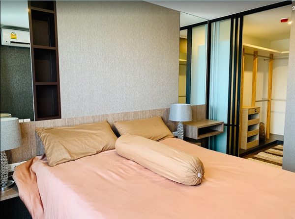 ขายคอนโด ยู ดีไลท์ รัชวิภา (ห้อง studio +walkin closet) ชั้น19 1ห้องนอน 1ห้องน้ำ 1ห้องครัว build-in ทั้งห้อง พร้อมเฟอร์นิเจอร์ โทร 089-1282675 ขายด่วนๆ