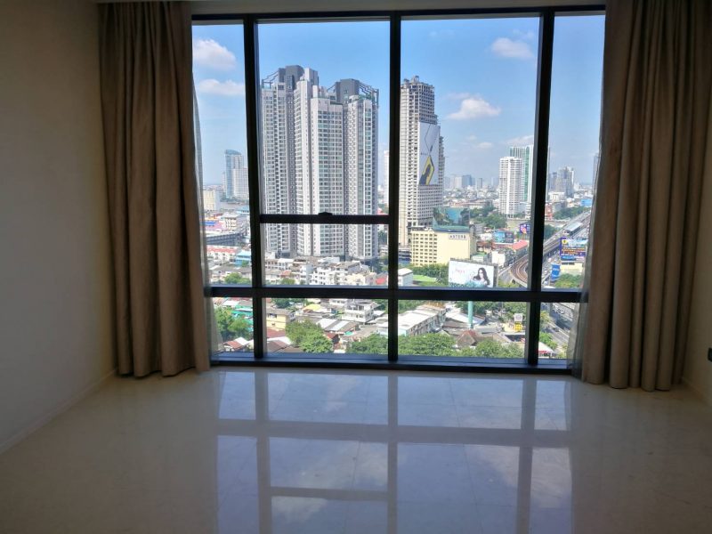 ** For Sale** The Bangkok Sathorn 1Bad/1bath River View **Special price **