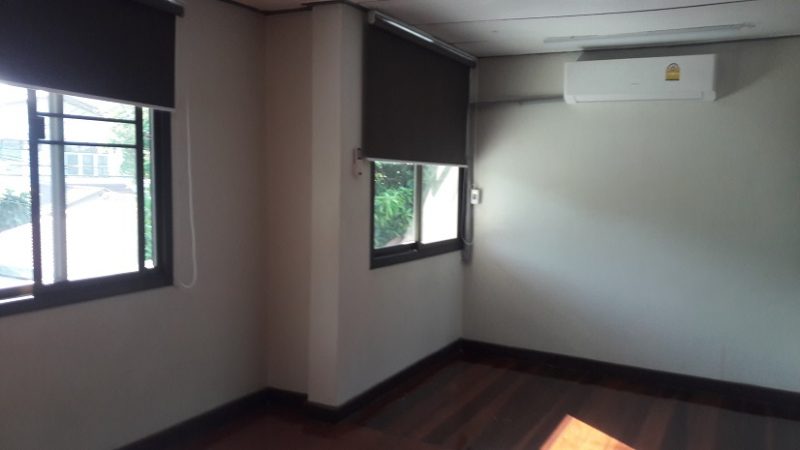 House for rent near MRT Ratchada-ห้วยขวาง