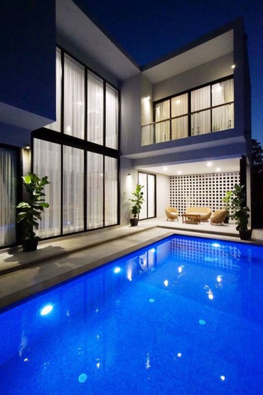บ้านสร้างใหม่ จ.เชียงใหม่ สไตล์ Modern luxury ตกแต่งพร้อมอยู่ พร้อมสระว่ายน้ำ