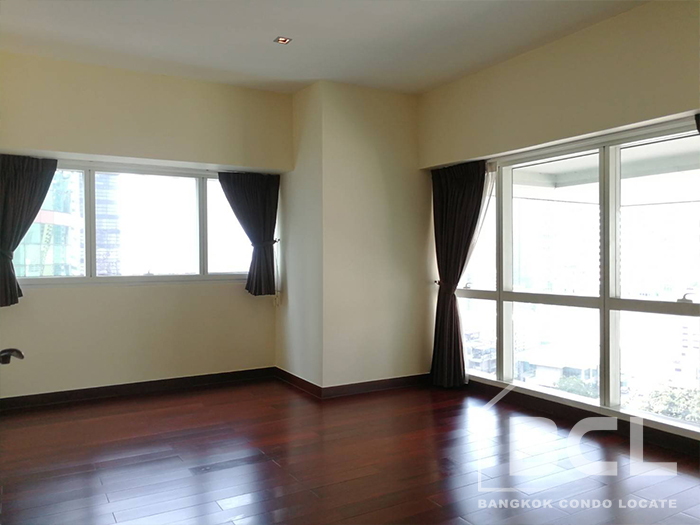 Condo Duplex 3 Bedroom for Rent at Le Raffine Sukhumvit 31, Phrom Phong Area