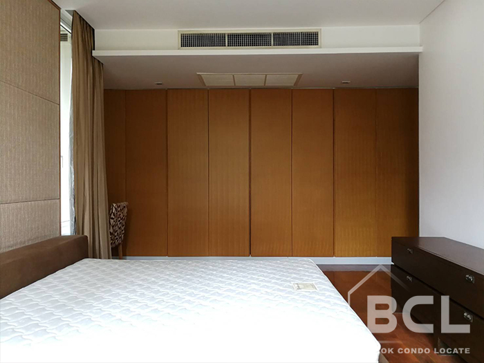 D’Raj Apartment on Sukhumvit Soi 20 near BTS Asoke, Wattana Bangkok