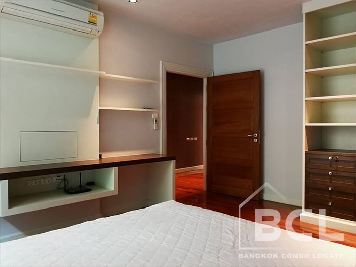 Apartment 3+1 Bedroom for Rent in Ploenchit-Wireless, Apartment in Bangkok