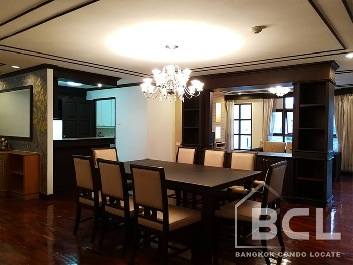 Apartment 3 bedroom for Rent at Super Mansion Sukhumvit 39, Bangkok