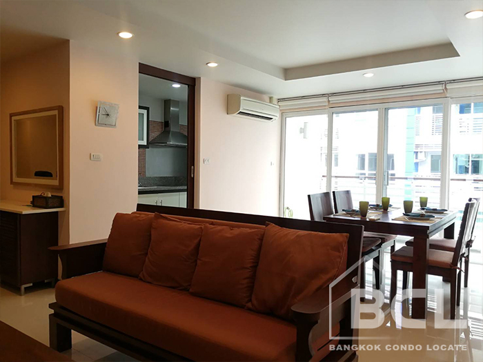 Condo 2 bed / 2 bath for Rent Avenue Sukhumvit 61 near BTS Ekamai, Condo in Bangkok