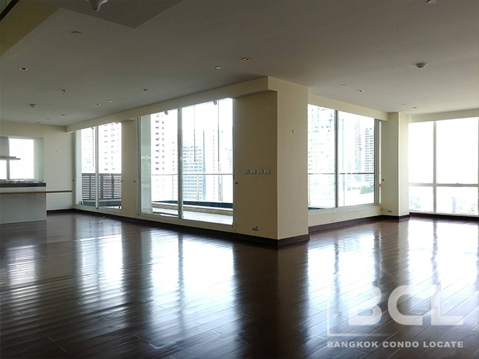 Condo Duplex 3 Bedroom for Rent at Le Raffine Sukhumvit 31, Phrom Phong Area