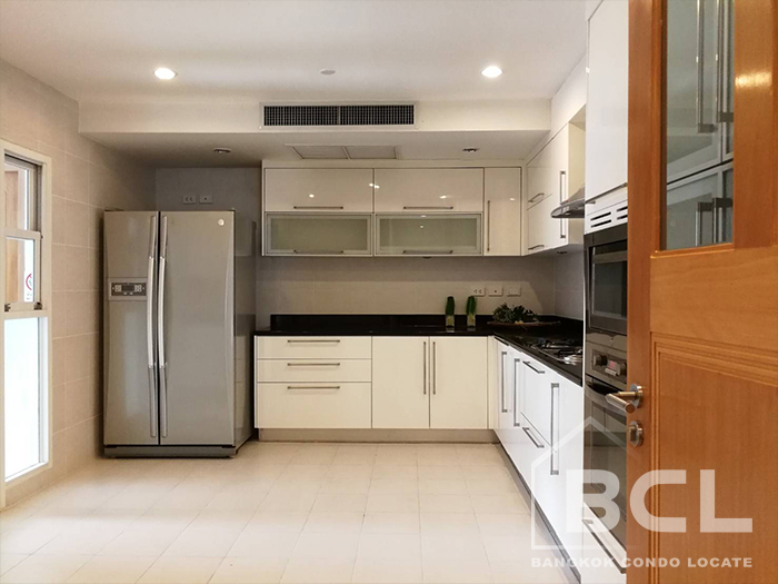 GM Height Apartment for Rent in Bangkok, Sukhumvit 22