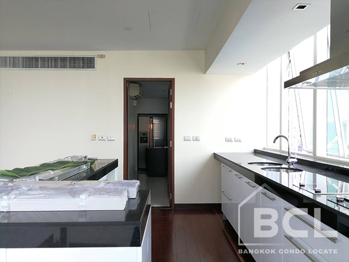 Condo Duplex 3 Bedroom for Rent at Le Raffine Sukhumvit 31, Phrom Phong Area