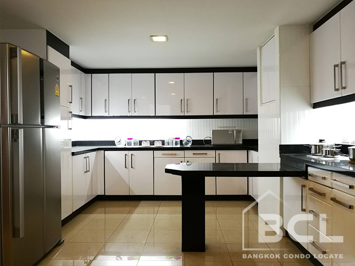 3 Bedroom Apartment for Rent at Asa Garden near BTS Phrom Phong