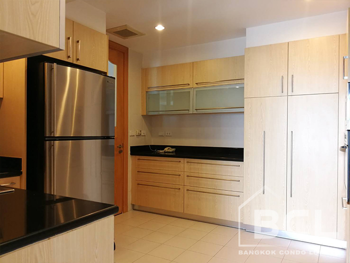 3 Bed / 3 bath apartment for Rent at GM Height Sukhumvit 22