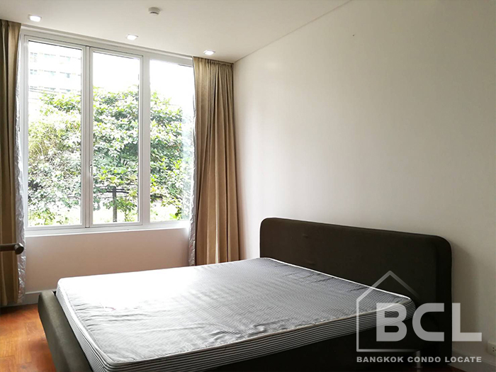 D’Raj Apartment on Sukhumvit Soi 20 near BTS Asoke, Wattana Bangkok