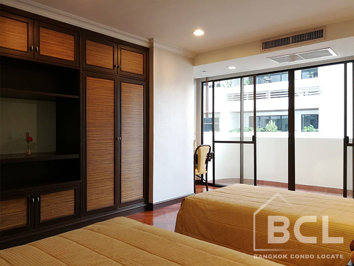 Apartment 3 Bedroom for Rent at Hawaii Tower Sukhumvit 23, BTS Asoke