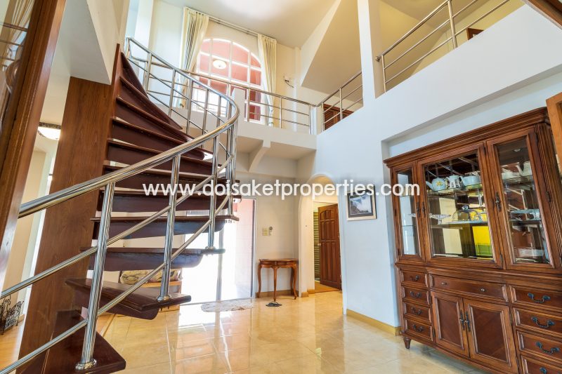 (HR154-03) 2 Storey European Style Rental House.