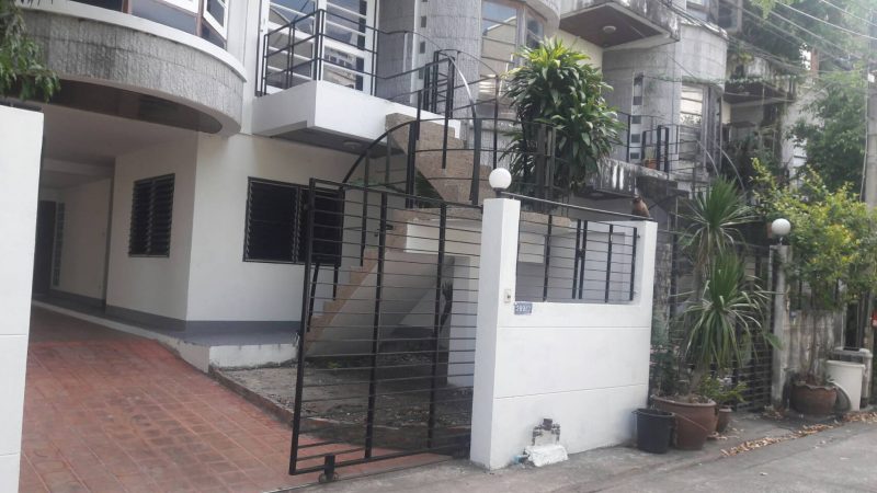 House for rent near MRT Ratchada-Chatuchak-จตุจักร