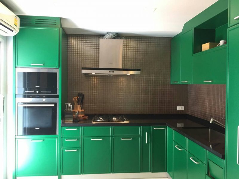 For rent 3 Beds room condo near to BTS Wongwian Yai