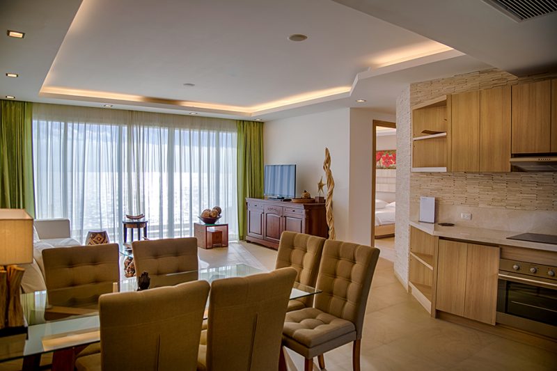 คอนโดสำหรับเช่า 2 ห้องนอน Paradise Ocean View Condominium (พาราไดซ์ โอเชี่ยน วิว คอนโดมิเนียม)