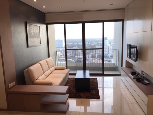 For Rent Condo The EMPORIO Sukhumwit 24