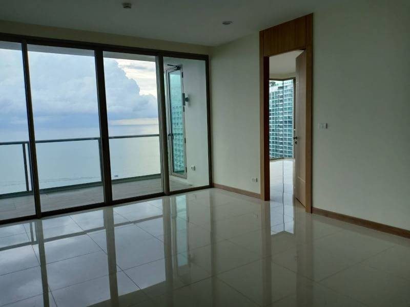 ขายคอนโด 2 ห้องนอน ขนาด 84 ตรม. ริเวียร์ร่าวงอมาตย์ Riviera Wongamat Condo in Pattaya for Sale