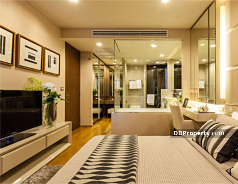 Sale lowest  price at Address Sathorn 1 Bed 46 Sqm Fully Furnished.